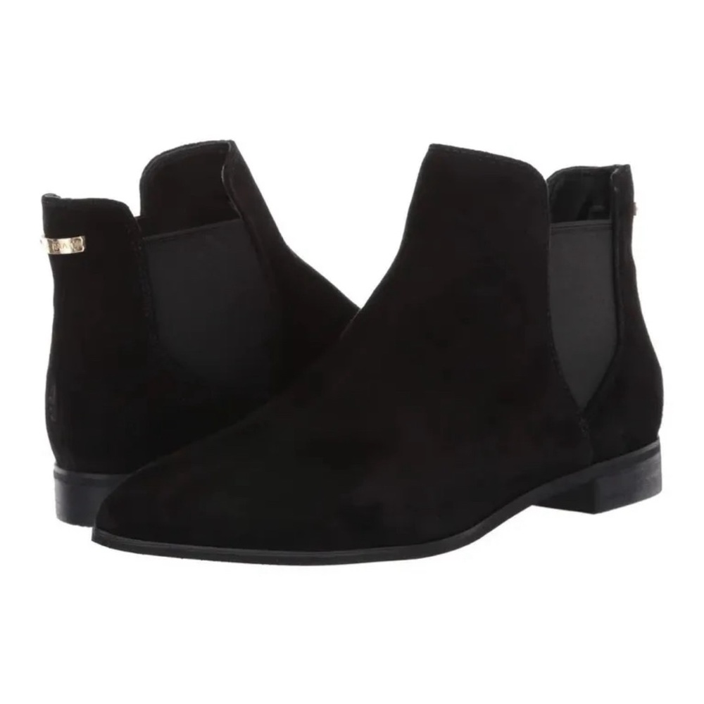COLE HAAN - WOMENS
HARA BOOTIE Size 7.5